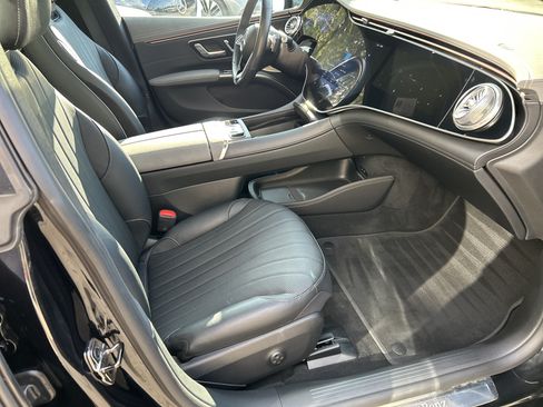 Certified 2023 Mercedes-Benz EQS 580 4MATIC Sedan image 52