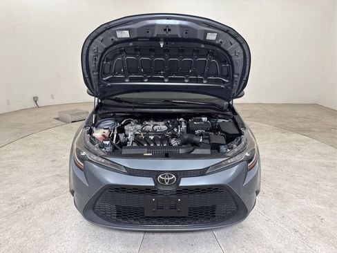 Used 2020 Toyota Corolla LE image 9