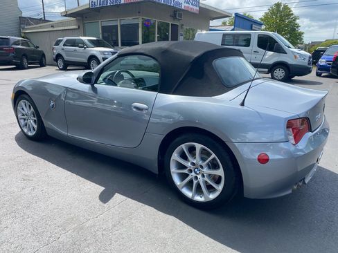 Used 2007 BMW Z4 3.0i RWD image 13