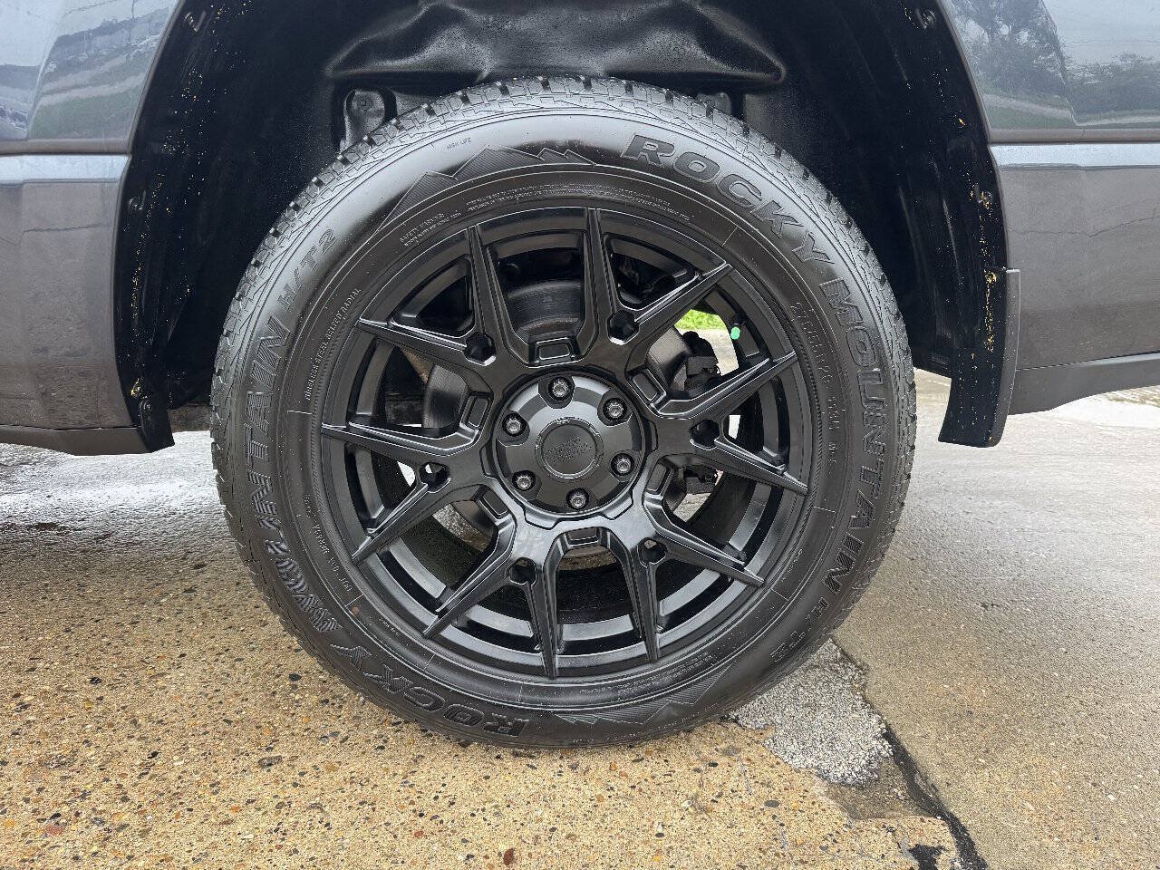 Used 2019 RAM 1500 Big Horn AWD/4WD image 9