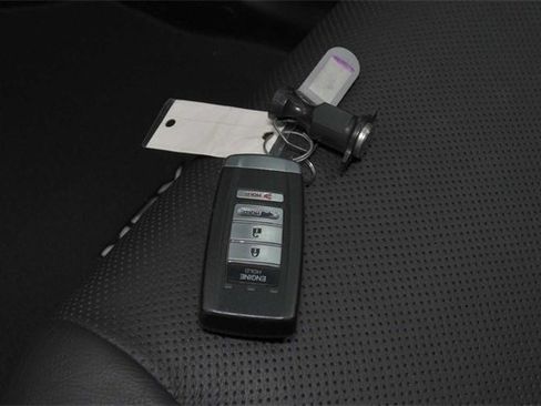 Used 2020 Acura MDX FWD w/ Technology Package image 32