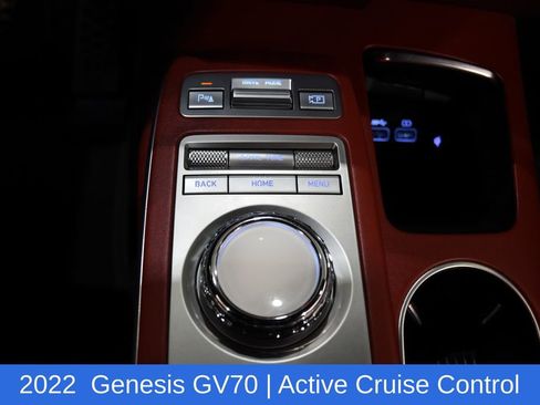 Used 2022 Genesis GV70 3.5T Sport image 24