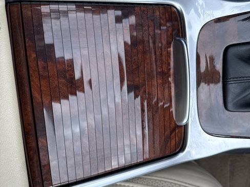 Used 2014 Volvo XC70 3.2 image 21