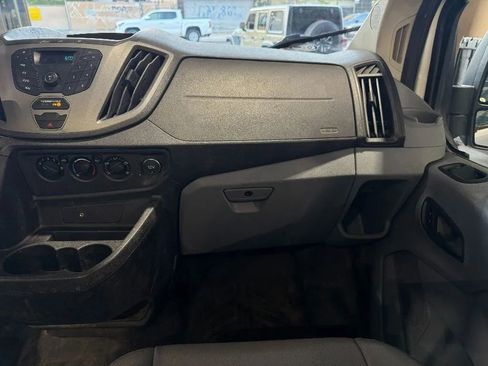 Used 2018 Ford Transit 250 148 Medium Roof image 30