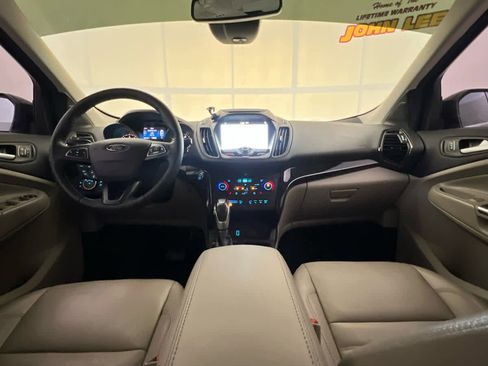 Used 2018 Ford Escape Titanium w/ Ford Safe & Smart Package AWD/4WD image 19