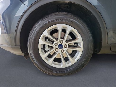 Used 2022 Ford Escape SE w/ Cold Weather Package image 14