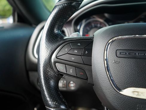 Used 2018 Dodge Challenger R/T Scat Pack RWD image 29
