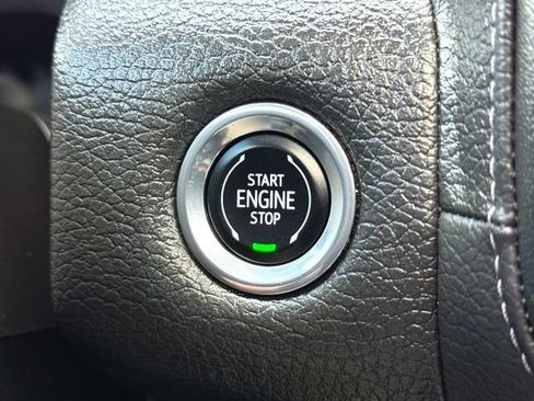 Used 2023 GMC Yukon Denali w/ Denali Reserve Package AWD/4WD image 17