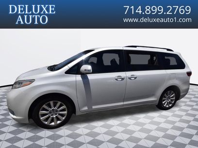 Used 2012 Toyota Sienna Limited w/ Premium Pkg