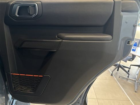 Used 2023 Ford Bronco Raptor w/ Interior Carbon Fiber Pack 6 image 18