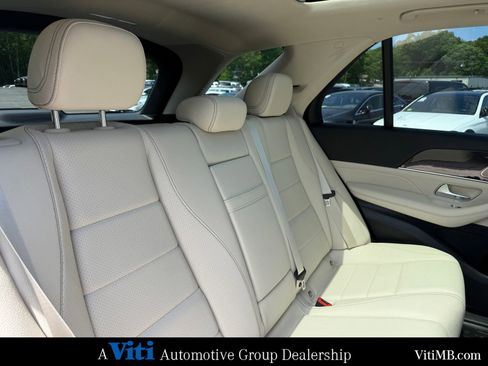 Certified 2022 Mercedes-Benz GLE 350 4MATIC image 28