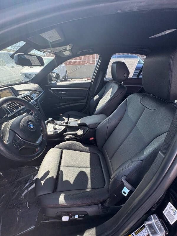 Used 2017 BMW 330e RWD image 13