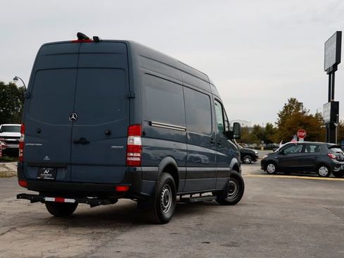 Used 2018 Mercedes-Benz Sprinter 2500 image 24