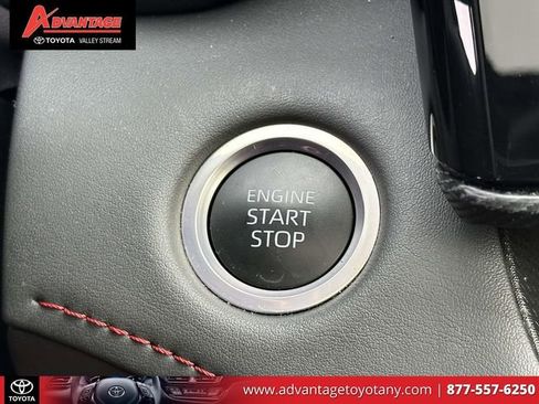 Used 2024 Toyota Highlander XSE image 32