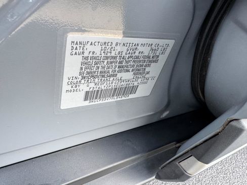 Used 2021 Nissan Kicks SR w/ SR Premium Package image 27