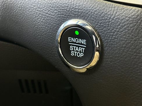 Used 2019 Ford Edge SEL w/ Equipment Group 201A FWD image 35