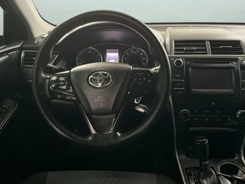 Used 2016 Toyota Camry LE w/ Protection Package (Q2) FWD image 10