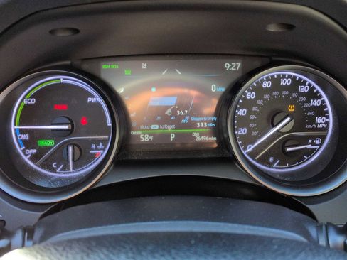 Used 2022 Toyota Camry XSE image 32