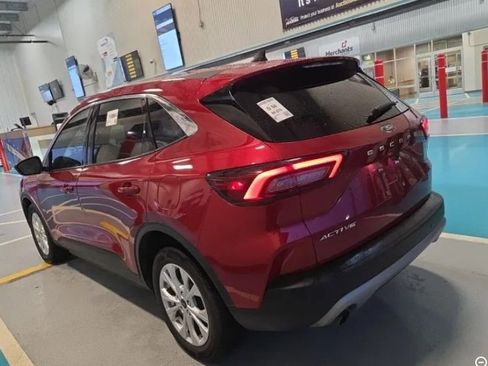 Used 2023 Ford Escape Active w/ Tech Pack #1 image 3