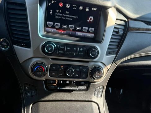 Used 2016 GMC Yukon XL Denali w/ Open Road Package AWD/4WD image 21