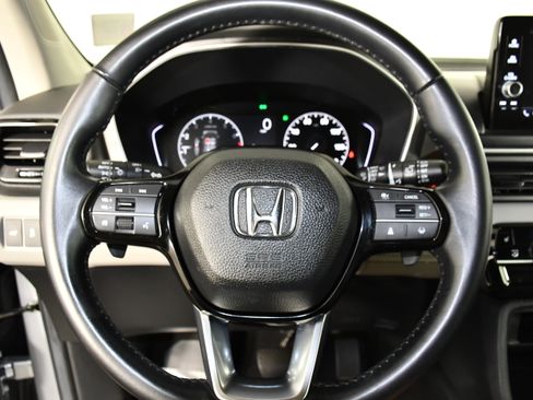 Certified 2025 Honda Pilot EX-L image 20
