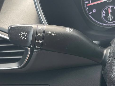 Used 2021 Hyundai Santa Fe SE FWD image 40