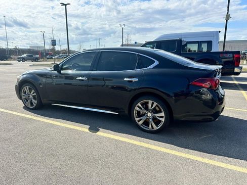 Used 2017 INFINITI Q70 L 3.7 image 8