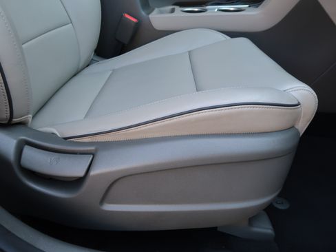 Used 2019 Kia Sportage EX w/ EX Premium Package FWD image 39