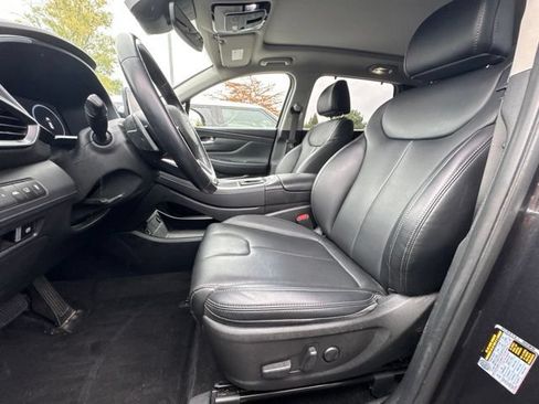 Used 2023 Hyundai Santa Fe SEL w/ Premium Package FWD image 7