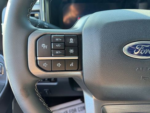 New 2026 Ford F350 Lariat w/ Black Appearance Package image 32