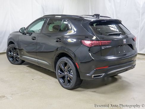 Certified 2025 Buick Envision Sport Touring image 8