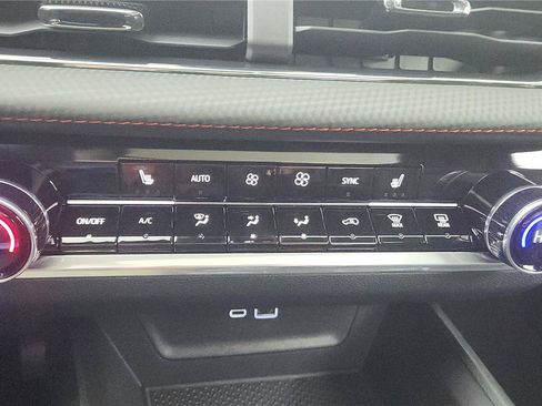 New 2026 Chevrolet Equinox RS image 42