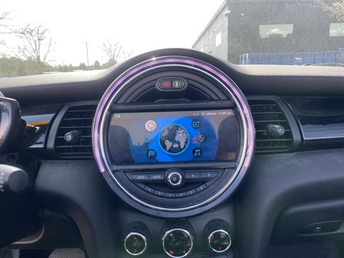 Used 2020 MINI Cooper S image 20