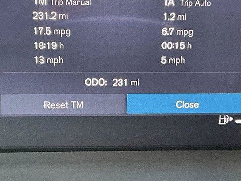 Certified 2026 Volvo XC60 B5 Plus w/ Protection Package Premier AWD/4WD image 31