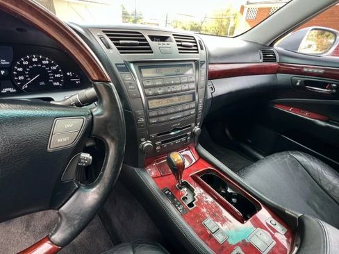 Used 2009 Lexus LS 460 image 9