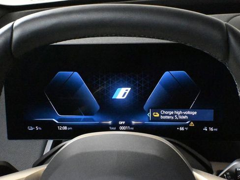 Used 2026 BMW iX xDrive45 w/ Premium Package image 20