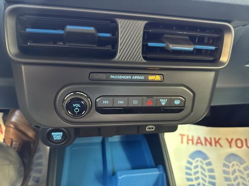 New 2025 Ford Maverick XLT image 22