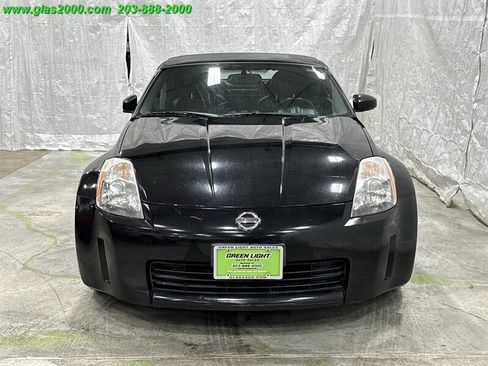Used 2004 Nissan 350Z Touring image 19
