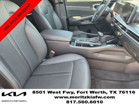 New 2025 Kia Sorento S AWD/4WD image 10