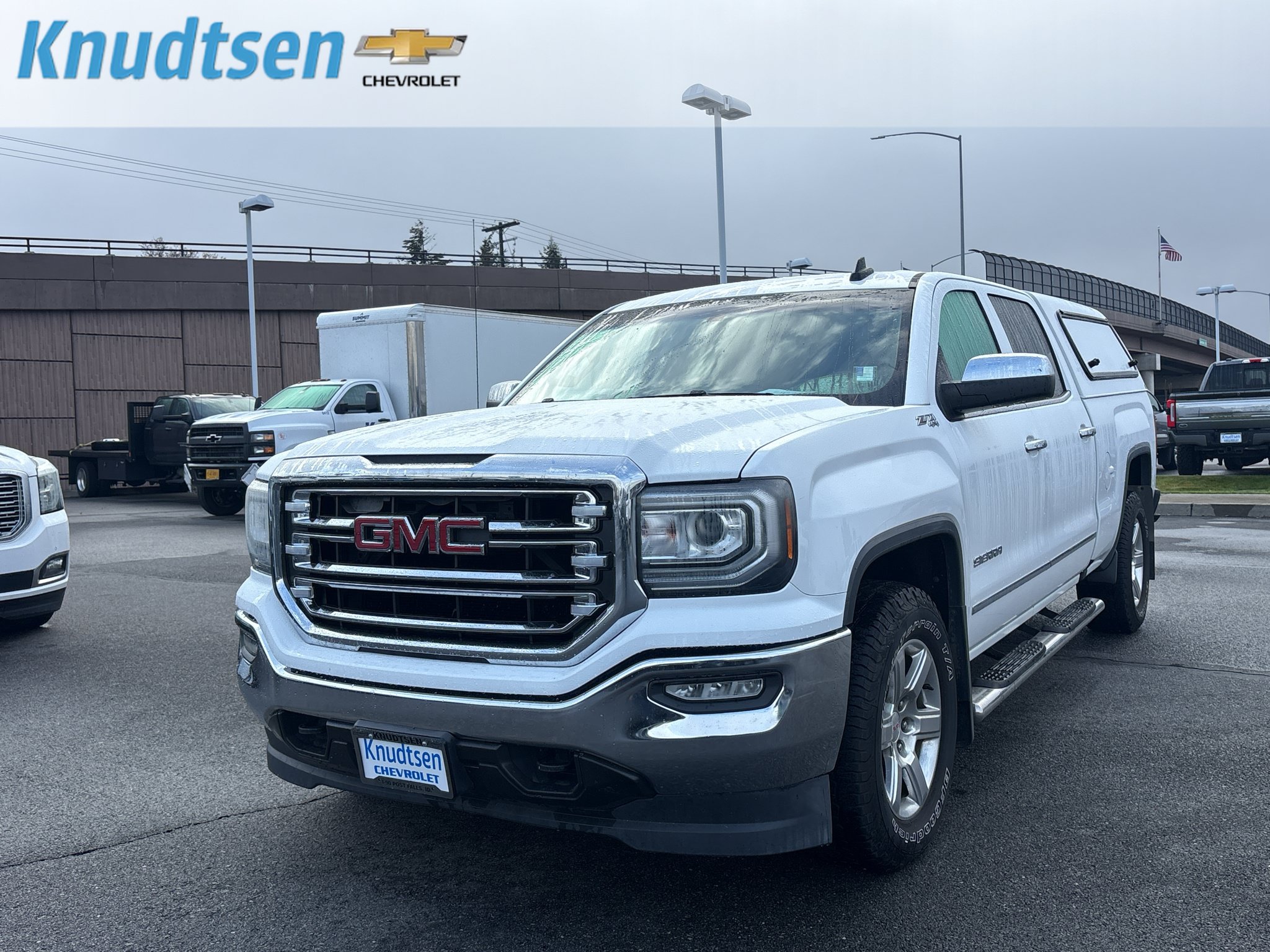 Used 2016 GMC Sierra 1500 SLT w/ Suspension Package, Off-Road AWD/4WD image 3