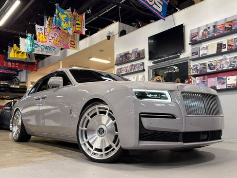 Used 2021 Rolls-Royce Ghost AWD/4WD image 1
