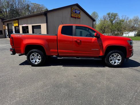 Used 2016 Chevrolet Colorado LT w/ LT Convenience Package image 7