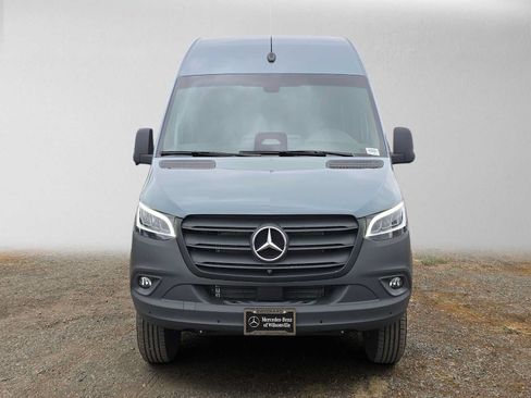 Used 2026 Mercedes-Benz Sprinter 2500 image 8