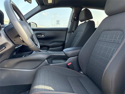 Used 2024 Honda HR-V Sport image 5