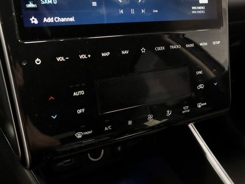 Certified 2024 Hyundai Tucson Limited FWD image 34