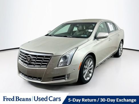 Used 2014 Cadillac XTS Luxury w/ Driver Awareness Package FWD image 4