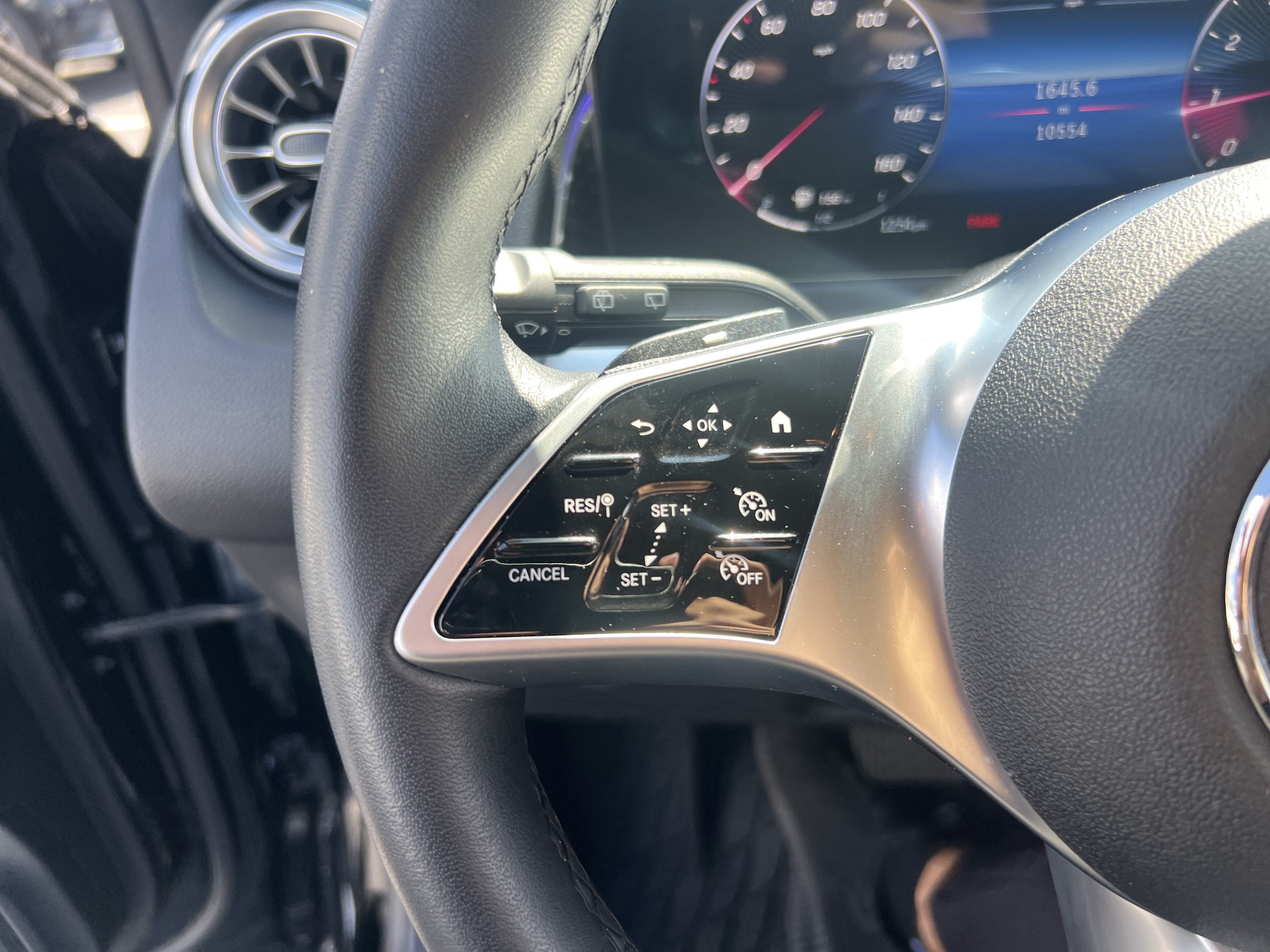 Certified 2026 Mercedes-Benz GLB 250 4MATIC image 19