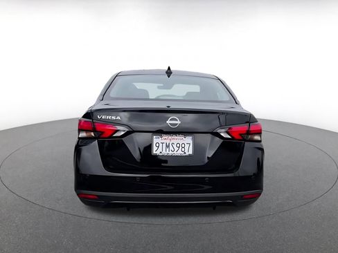 Used 2025 Nissan Versa SV image 12