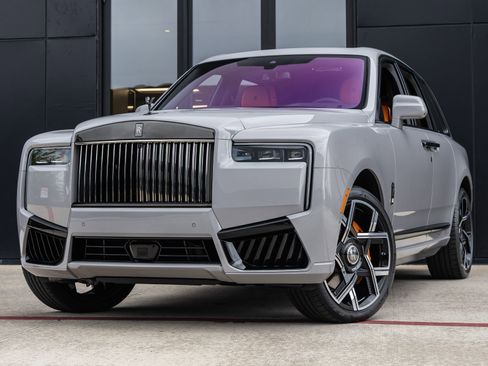 New 2026 Rolls-Royce Cullinan Black Badge image 1