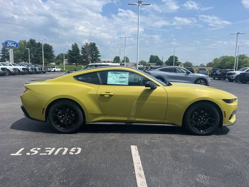New 2025 Ford Mustang Coupe image 6